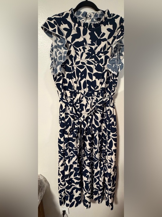 SHEIN Dresses & Skirts - SHEIN Navy and White Leaf-Print Midi Tie-Waist Dress